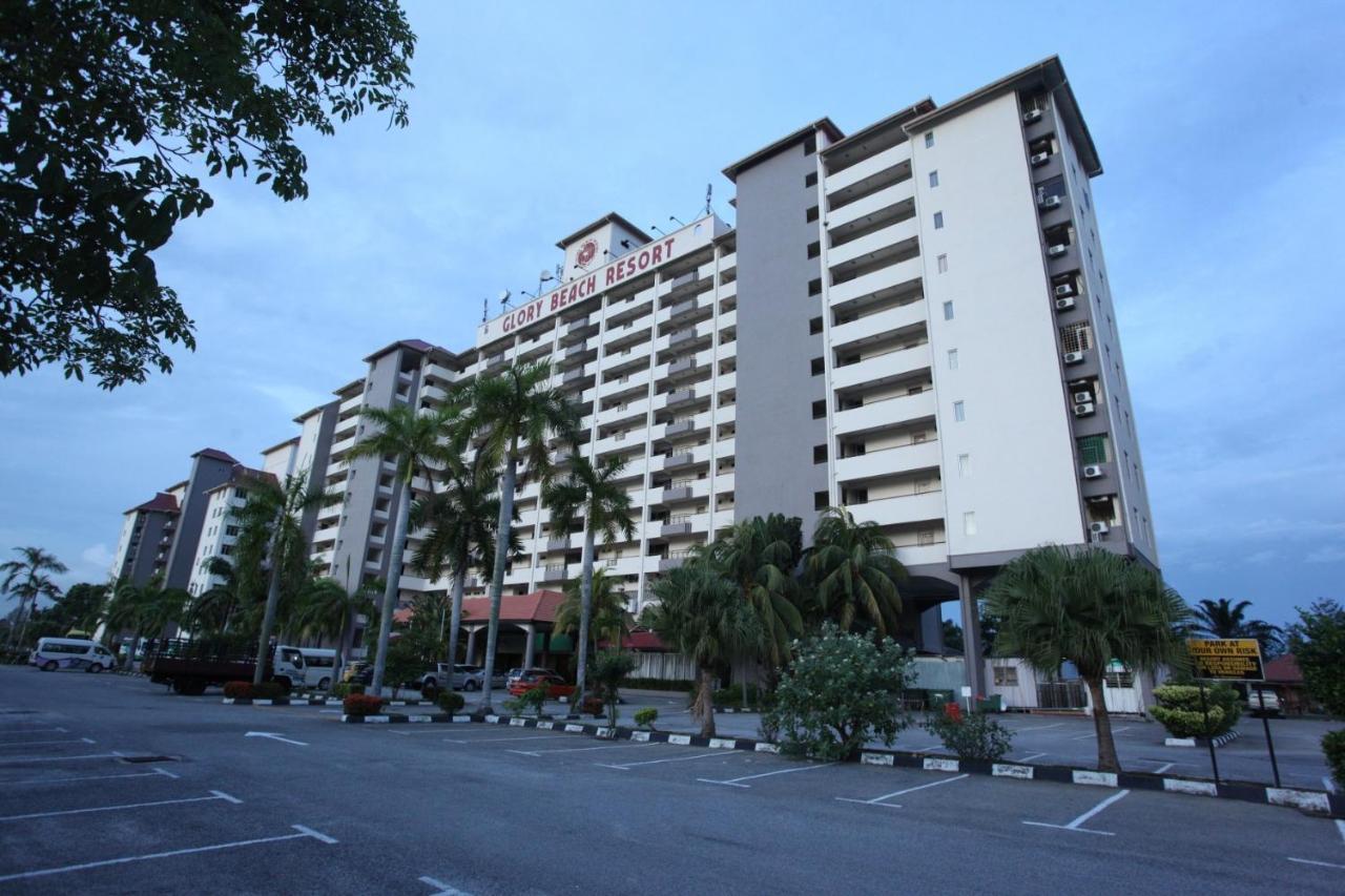 Glory Beach Resort Seaview Private 2Br Port Dickson Bagian luar foto